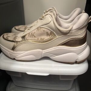 Michael Kors Sneakers